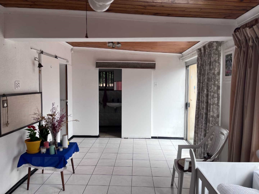 3 Bedroom Property for Sale in Wetton Western Cape